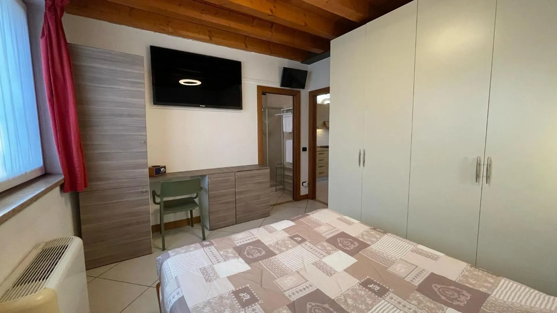 Garda Lake - Appartamenti Castelnuovo del Garda 0*,  Olaszország